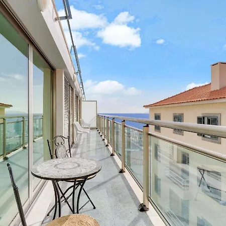 Ferienwohnung Fuer 4 Personen Ca 111 Qm In Machico, Madeira Ostkueste Von Madeira *