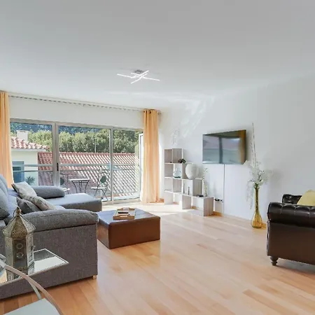 Ferienwohnung Fuer 4 Personen Ca 111 Qm In Machico, Madeira Ostkueste Von Madeira